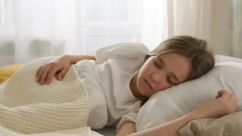 Here’s How You Can Develop A Healthy Sunday Night Routine