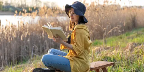 Why Influencers Are Embracing the ‘Analog Lifestyle’ in 2026